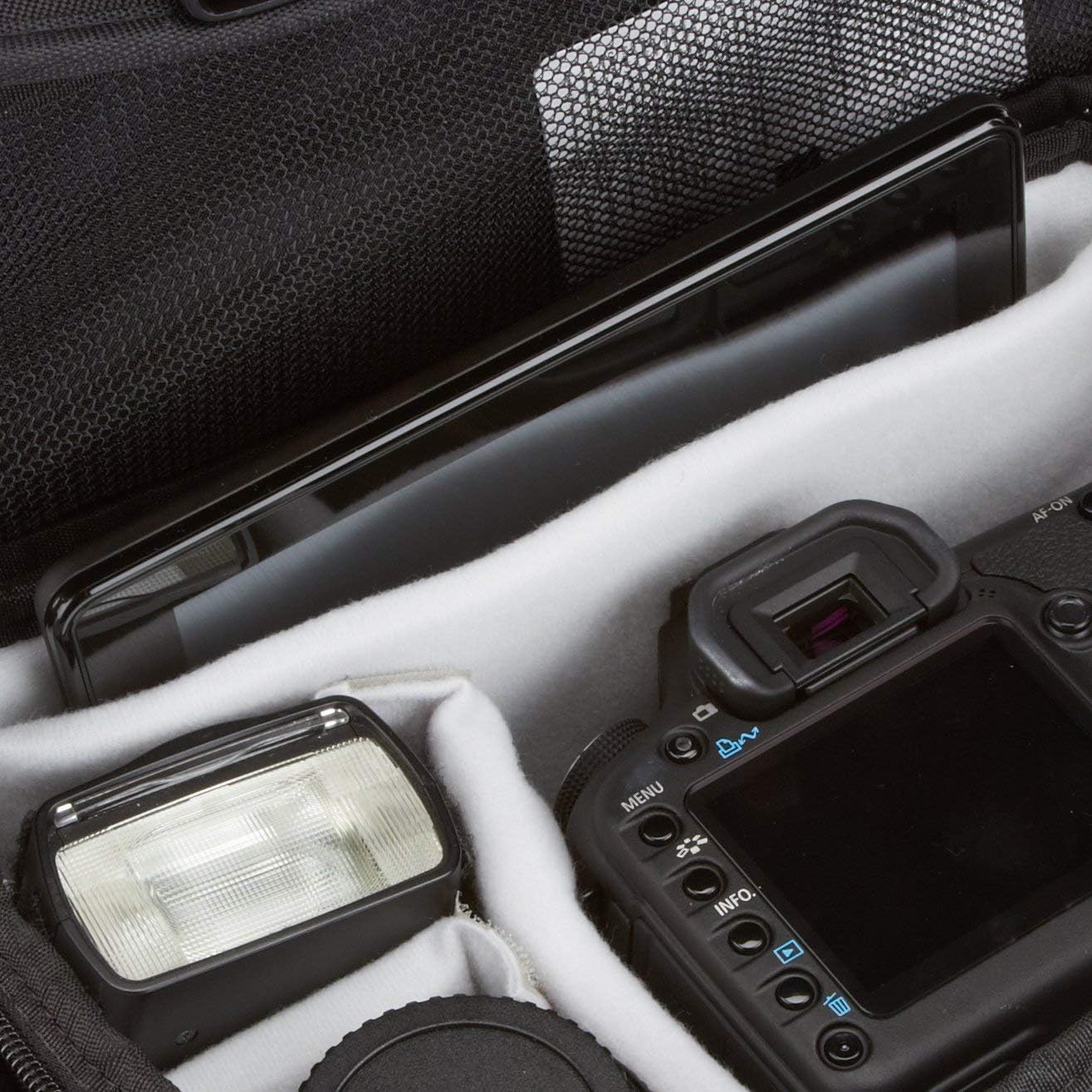 Amazon Basics Large DSLR Gadget Bag, Black with Grey Interior - Image 6